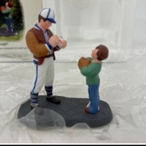 ⚾️ NIB Department 56 “Can I have Your Autograph?”